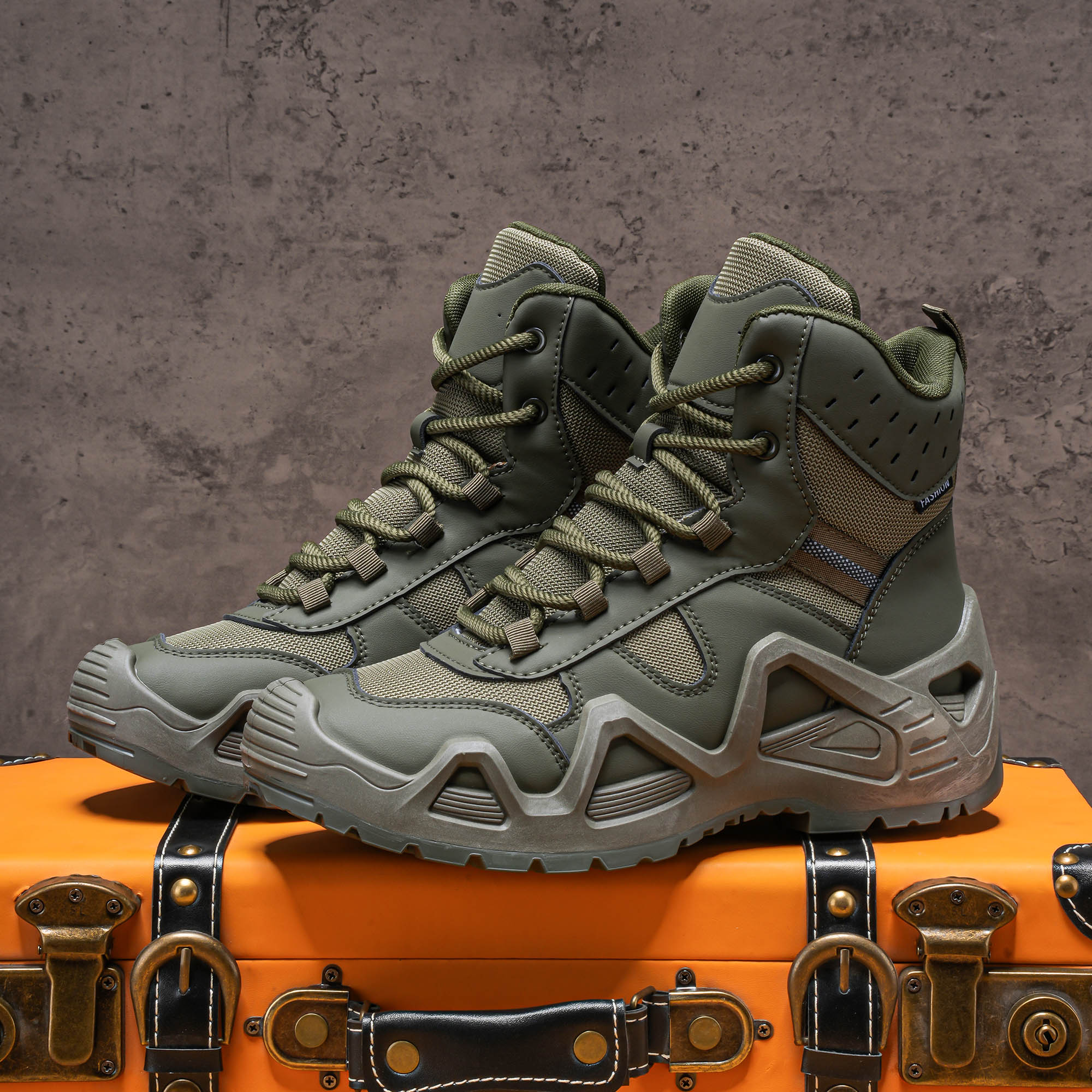 Crossfit Outdoor - Men's high top boots, hiking boots,